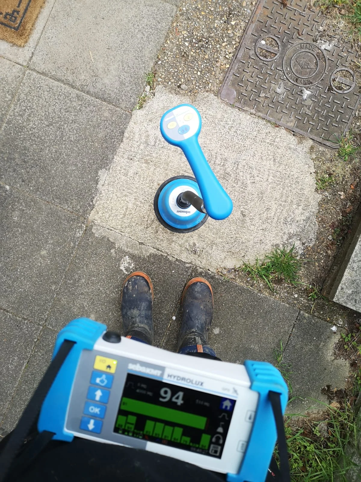 Ground microphone and acoustic listening equipment used to locate an underground water leak